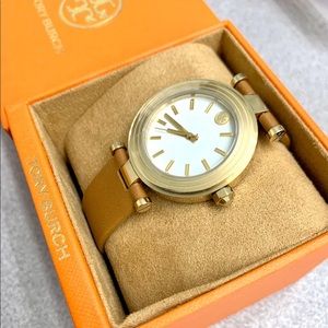 Brand NEW Tory Burch Gold Leather T Strap Watch!